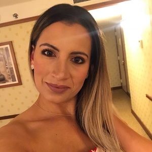 Meet your Posher, Mandee